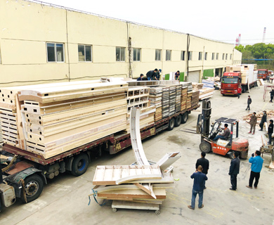 挑选展览搭建工厂一定要看资质吗？